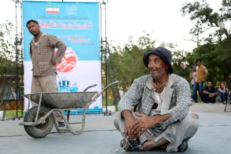 Arzular bağı tamaşası Təbrizim festivalından qayıdıb