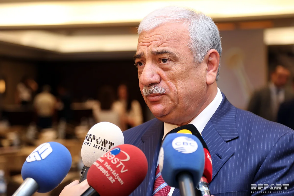 Səttar Mehbalıyev: Bəzi iri şirkətlərin işçiləri həmkarlar təşkilatının yaradılması ilə işlərini itirəcəklərindən qorxurlar