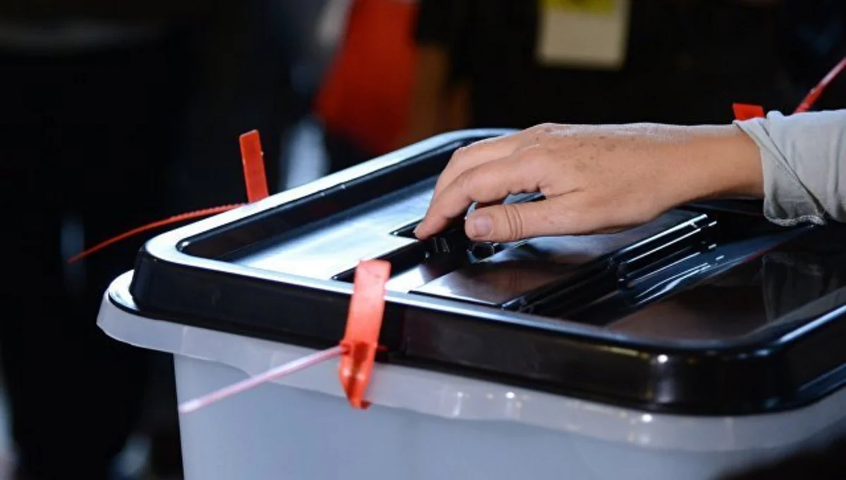 Bələdiyyə seçkilərində iştirak edəcək partiyaların sayı 12-yə çatıb - SİYAHI