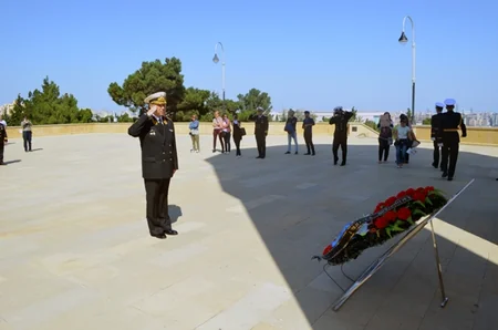 Rusiyanın hərbi gəmisi Bakıya gəlib