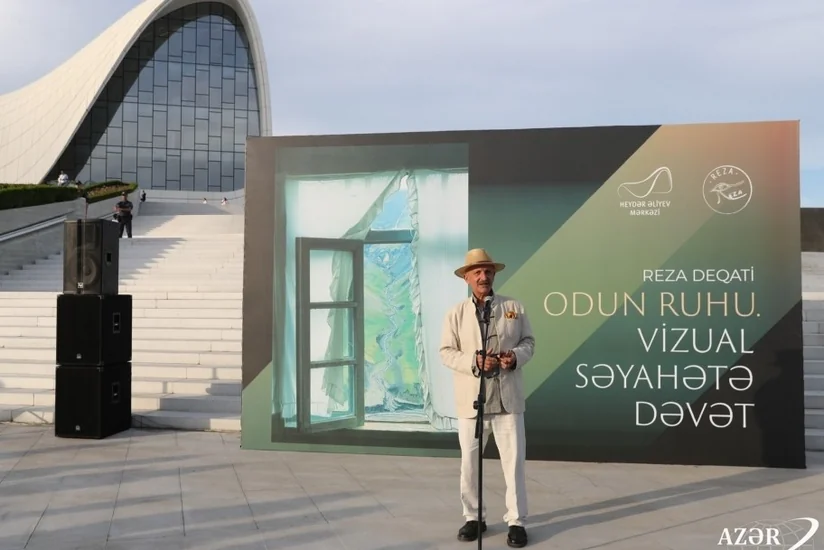Heydər Əliyev Mərkəzinin parkında tanınmış fotoqraf Reza Deqatinin sərgisi açılıb - FOTO