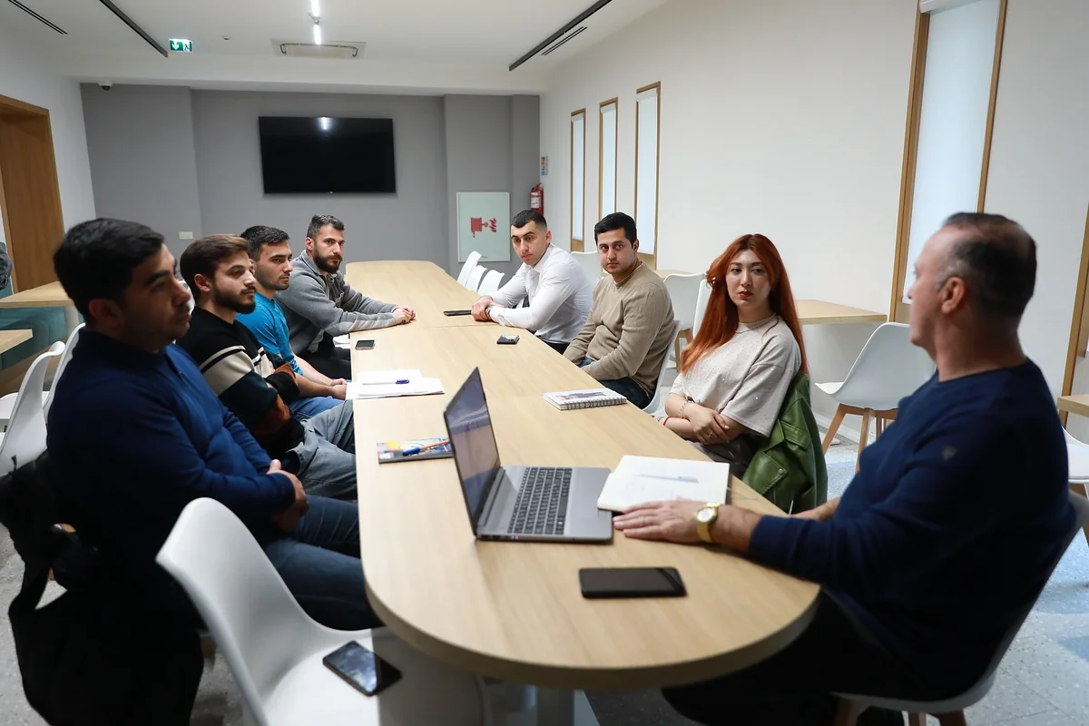 Azərbaycan Cüdo Federasiyasında hakimliyə namizədlər üçün nəzəri seminar təşkil edilib
