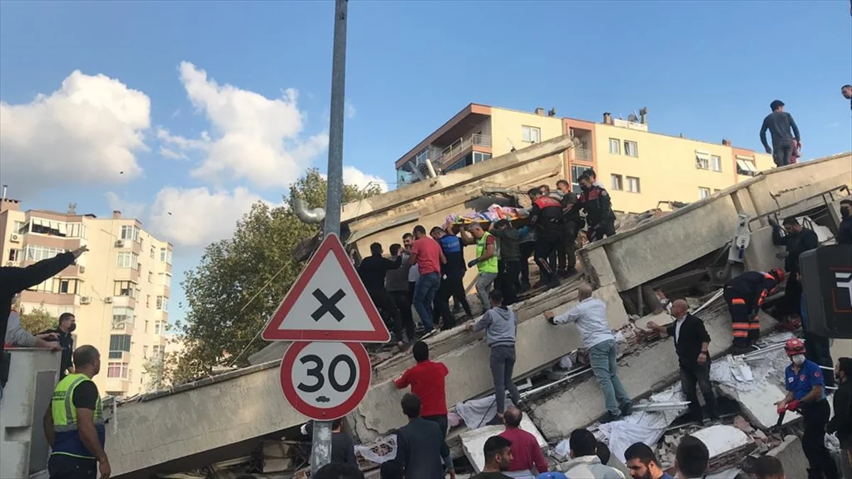 Death toll in Izmir earthquake reaches 55