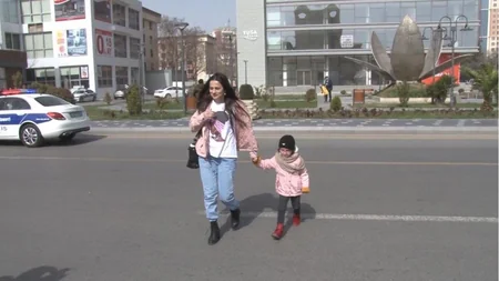 Sumqayıtda sürücü qadınlarla və piyadalarla bağlı qeyri-adi reyd keçirildi - FOTO