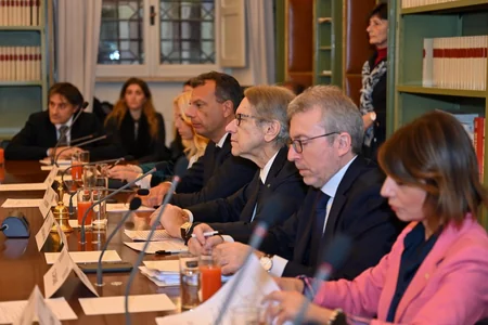 Azerbaijan and Italy discuss economic cooperation