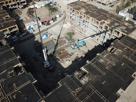 Dövlət başçısı MİDA-nın Gəncədə inşa etdiyi yaşayış kompleksinin tikintisi ilə tanış olub - YENİLƏNİB