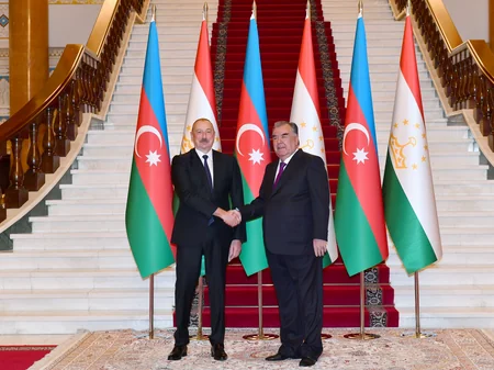 Official welcome ceremony held for President Ilham Aliyev in Dushanbe