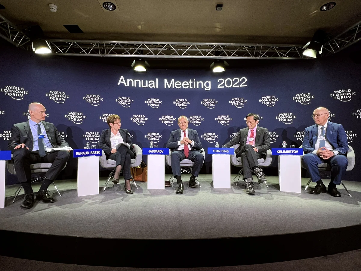 Mikayil Jabbarov attends Davos Economic Forum