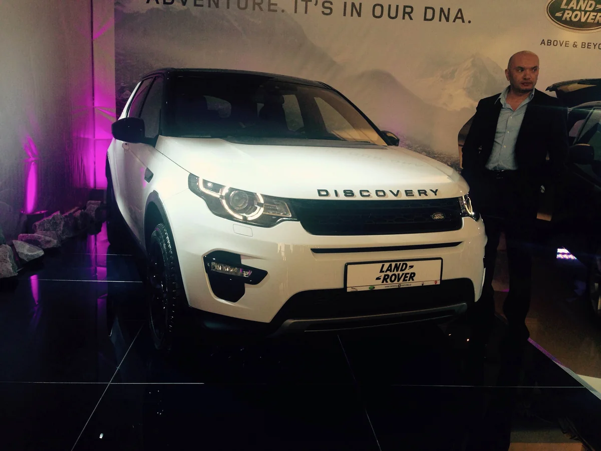 Bakıda yeni Land Rover Discovery avtomobilinin təqdimatı keçirilib - FOTO