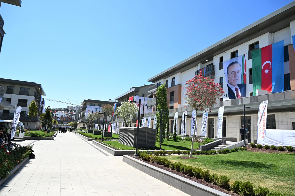 Kahramanmaraşda “Azərbaycan” məhəlləsinin açılışı – dosta da, düşmənə də verilən ismarışlar - ŞƏRH