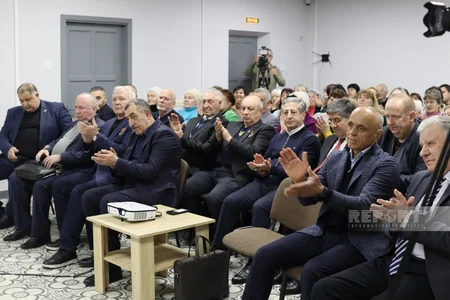 Xarkovda Ümummilli Lider Heydər Əliyevin xatirəsi anılıb