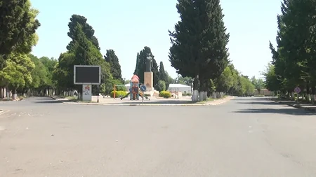 Polis Lənkəranda edilən sərt karantin rejimini qaydalarına nəzarət edir