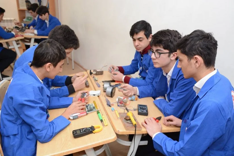 İqtisadi Zonaların İnkişafı Agentliyinin Peşə Təhsil Mərkəzi tələbə qəbulu elan edib
