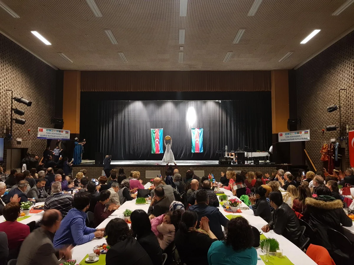 Belçikanın Ham şəhərində Novruz şənliyi təşkil olunub