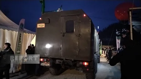 За день через дорогу Ханкенди-Лачын проехали 11 автомобилей миротворцев и МККК