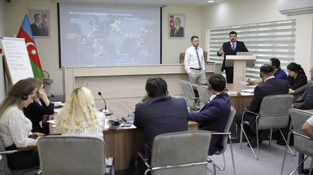Şəhərsalma və Arxitektura Komitəsində BİM texnologiyalarının tətbiqi ilə bağlı təlim keçirilir