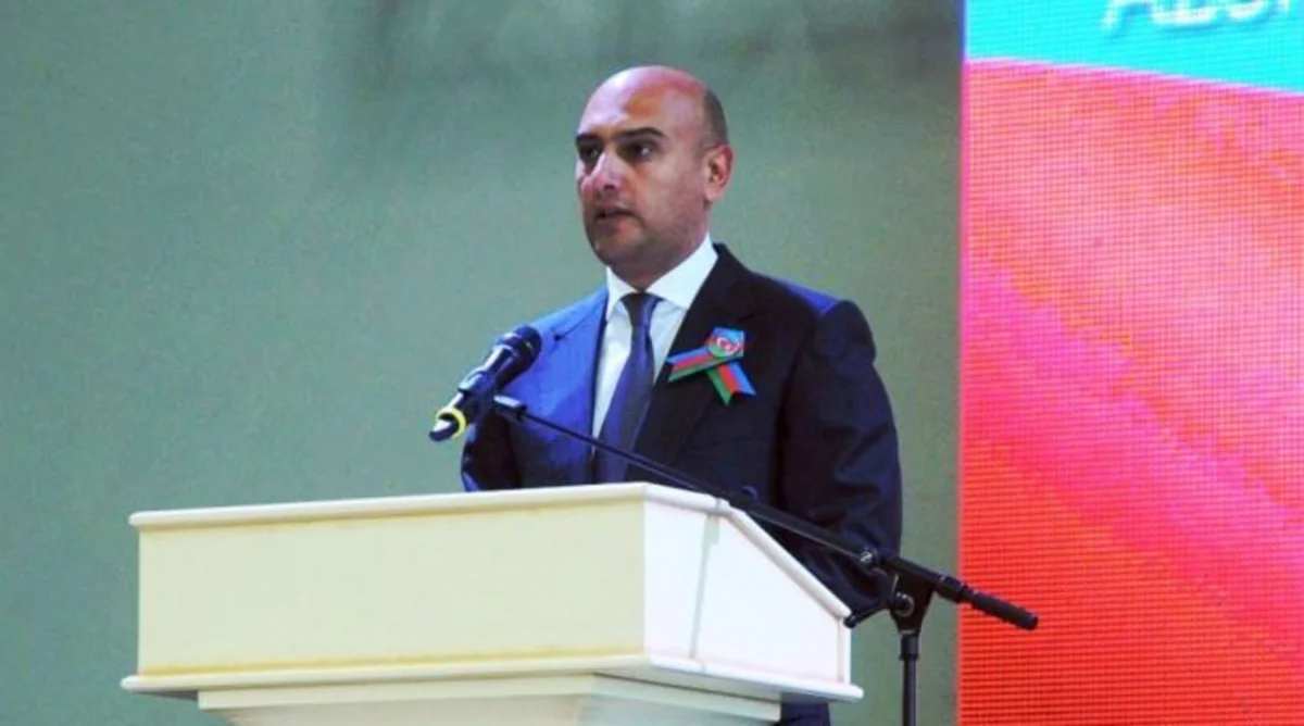 Dövlət Bayrağı Meydanı Kompleksi İdarəsinin keçmiş rəisinin həbs müddəti uzadılıb