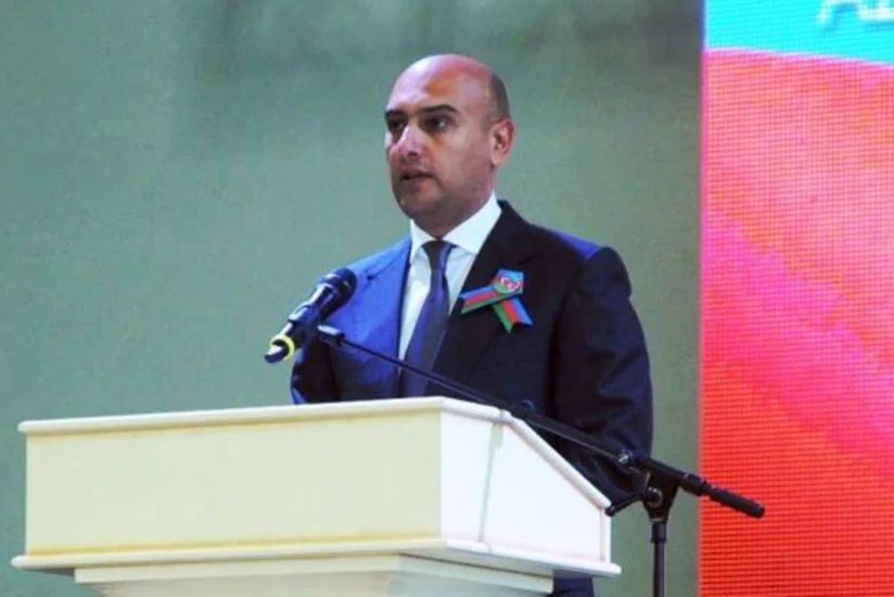 Dövlət Bayrağı Meydanı Kompleksi İdarəsinin keçmiş rəisinin həbs müddəti uzadılıb
