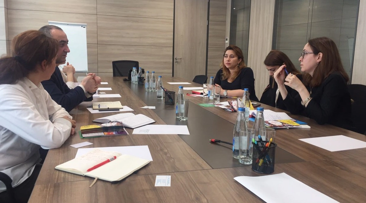 Qida Təhlükəsizliyi Agentliyi UNİCEF-lə əməkdaşlığı genişləndirir