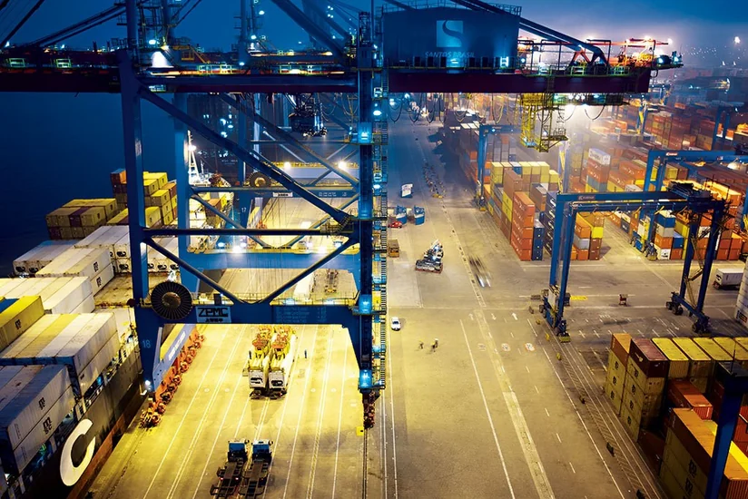 Səfir: Azərbaycan-BƏƏ arasında qeyri-neft ixracı artıb