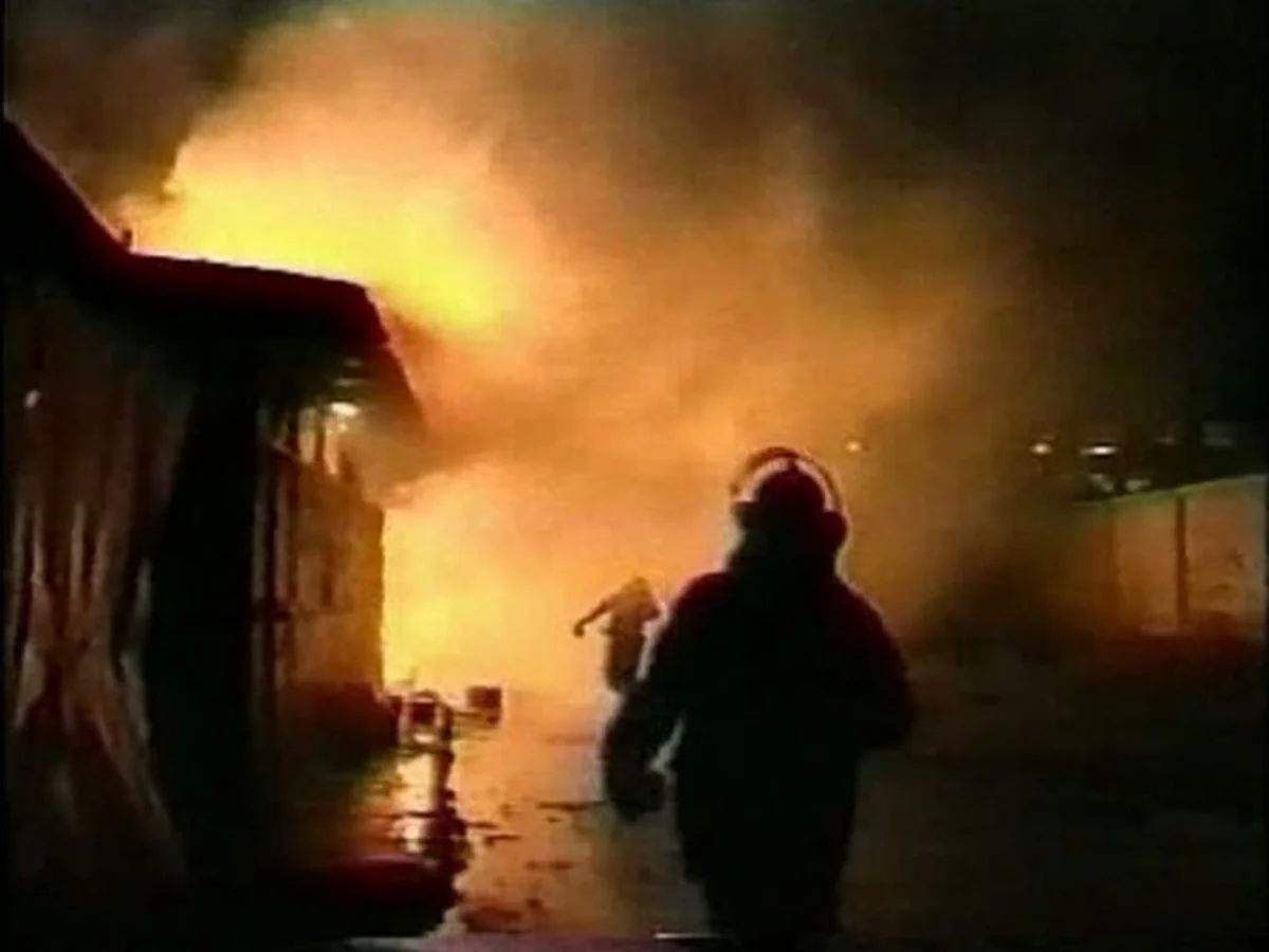 ​Bakı şəhərində kafe yanıb