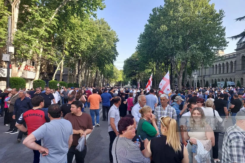 Tbilisidə “Gürcü arzusu”nun təşkilatçılığı ilə aksiya keçirilir