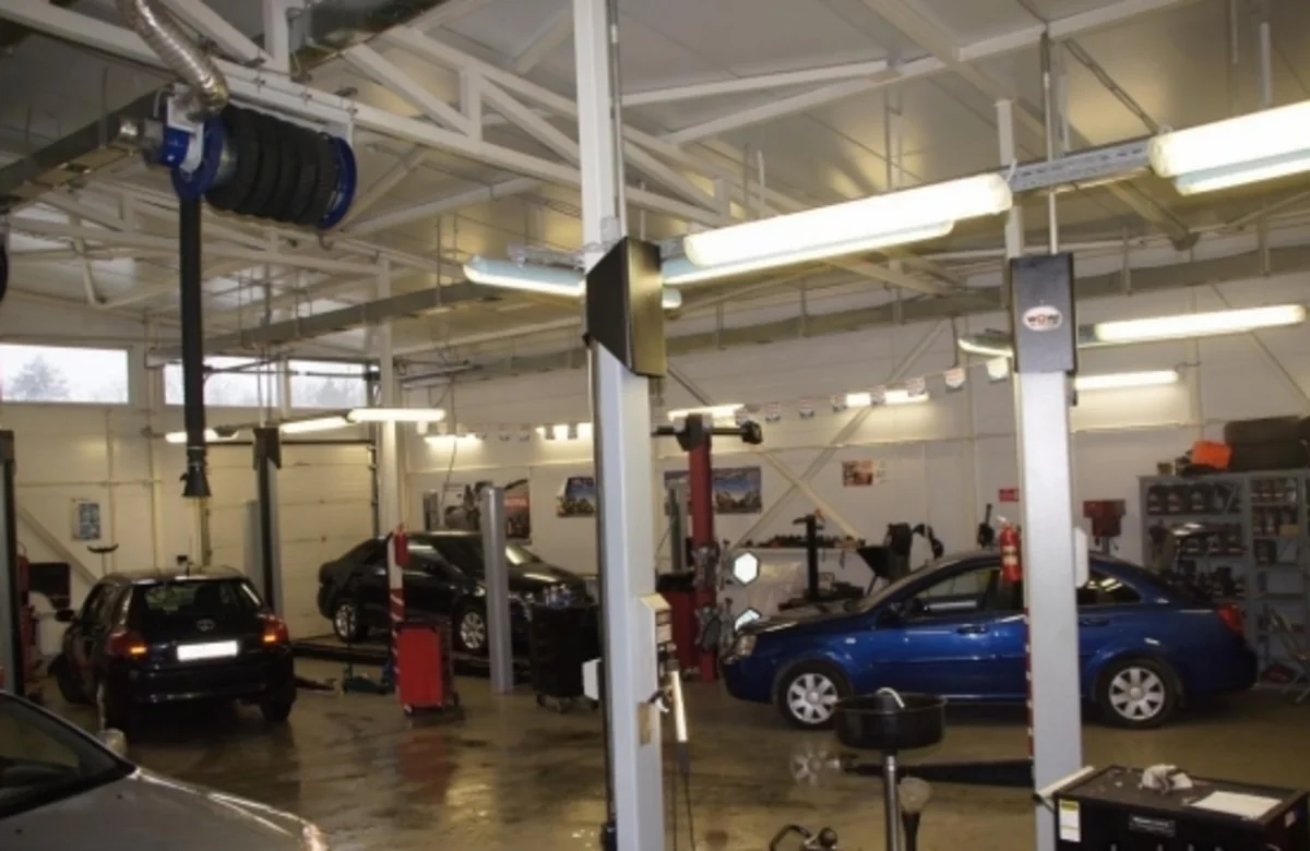 Azerbaijan abolishes provision requiring executive authority's permission for vehicle repair