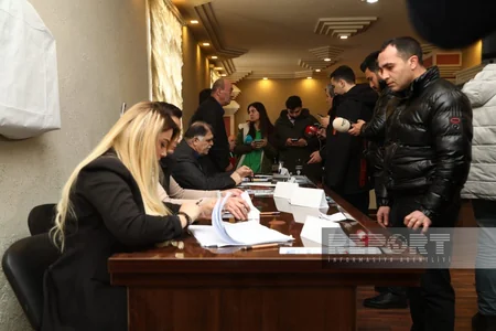 İki seçki məntəqəsi üzrə daha 1700-ə yaxın məhkum səs verib