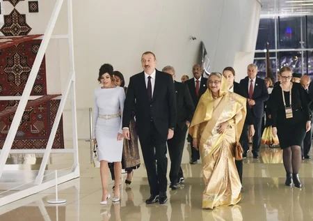 President Ilham Aliyev hosted official reception in honor of heads of state and government participating in Baku Summit