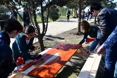 President Ilham Aliyev and first lady Mehriban Aliyeva attended tree-planting campaign in Khatai district, Baku
