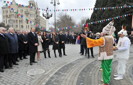 Prezident İlham Əliyev Novruz bayramı münasibətilə ümumxalq şənliyində iştirak edib