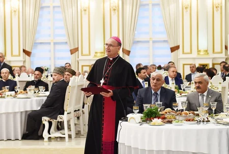 Prezident İlham Əliyev: Azərbaycanda bütün dinlərin nümayəndələri bir ailə kimi yaşayır - YENİLƏNİB-2 - FOTO