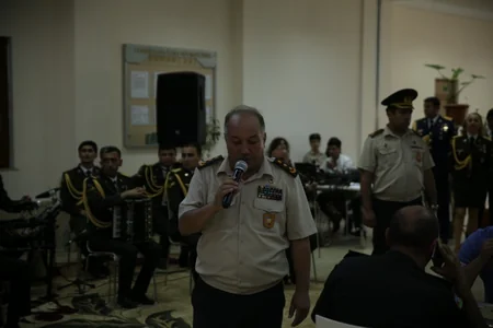 Bu gün bütün hərbi hissələrdə “Açıq qapı” günü keçirilib