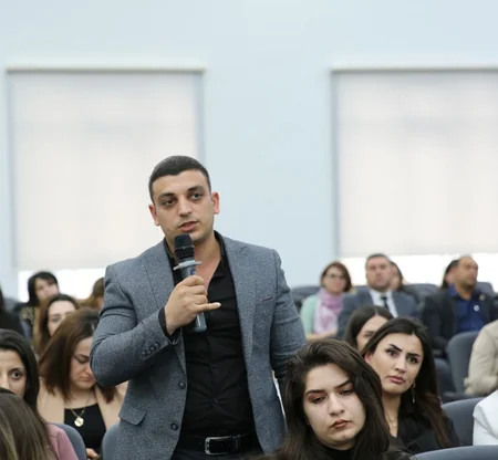 Gəncədə “Yaşıl dünya naminə həmrəylik ili” çərçivəsində konfrans keçirilib
