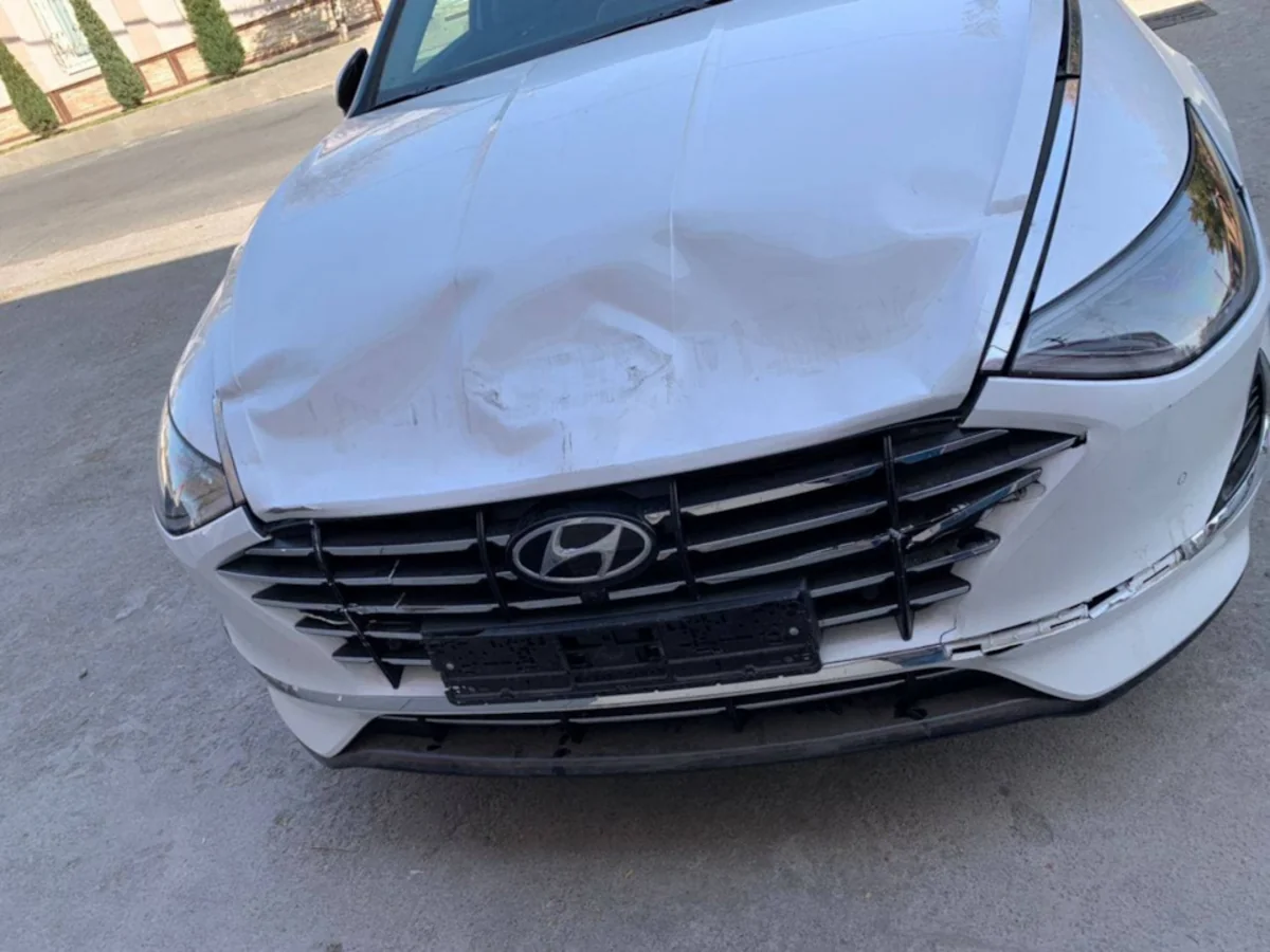 Biləsuvarda yol qəzası olub, xəsarət alanlar var