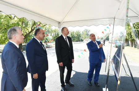 Prezident İlham Əliyev Qax rayonuna səfər edib