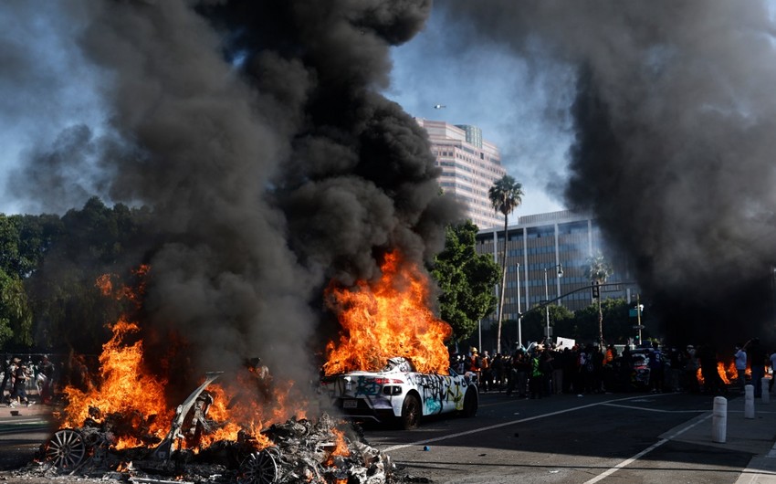 About 700 Marines being mobilized in response to LA protests 
