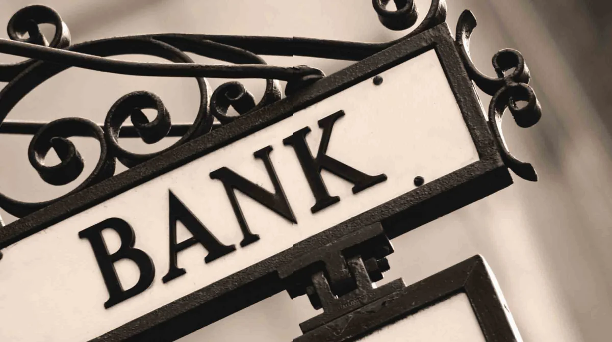 Azerbaijani banks engaged 45,000 customers per month
