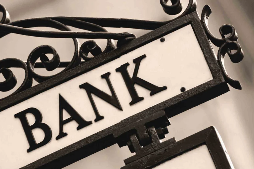 Azerbaijani banks engaged 45,000 customers per month