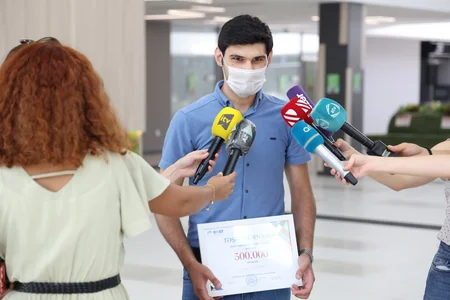 DOST Agentliyi mərkəzlərində 500 000-ci vətəndaş müraciəti qeydə alınıb