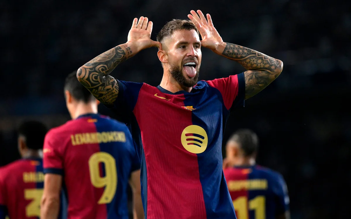 Barselona futbolçusu ilə müqavilə müddətini uzadıb