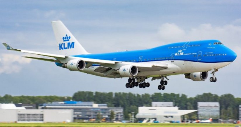 Niderlandın aviaşirkəti texniki nasazlıqlara görə Boeing 787in reyslərini ləğv edib