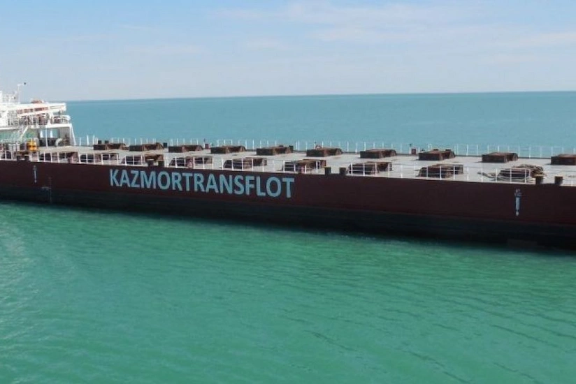 Kazmortransflot sees massive surge in oil and container traffic via Aktau-Baku route