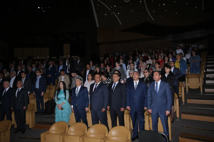 Qaçqınkomun dəstəyi ilə “Onu zaman seçib” adlı konsert proqramı keçirilib