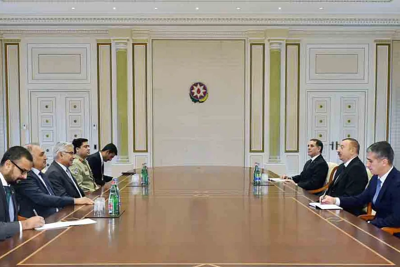 President Ilham Aliyev receives Pakistani Foreign Minister