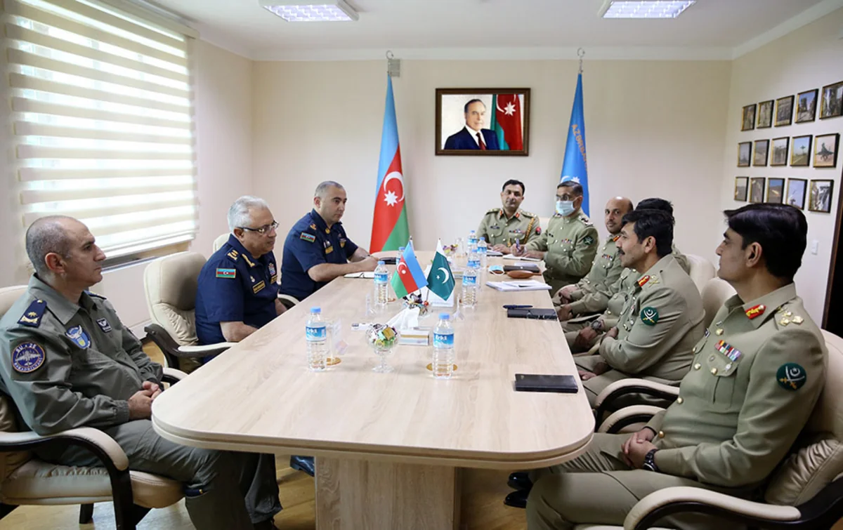 Azerbaijan, Pakistan mull issues of military aviation