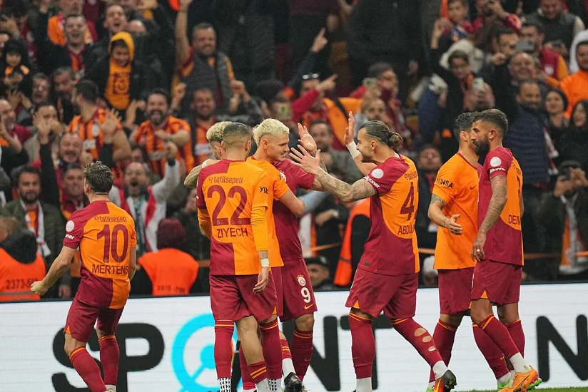 Superliqa: Qalatasaray çempionluq yolunda vacib qələbə qazanıb