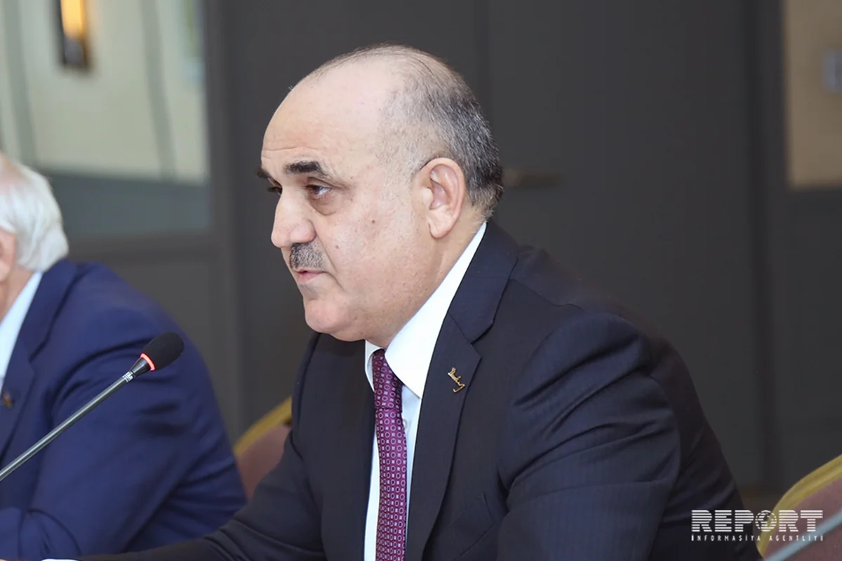 Səlim Müslümov: İşsizlər arasında qadın və gənclərin payı yüksəkdir