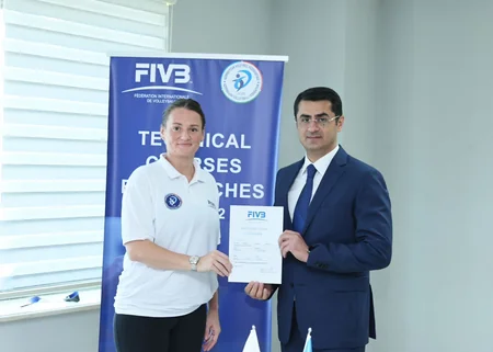 Voleybol məşqçiləri üçün keçirilən beynəlxalq seminar başa çatıb