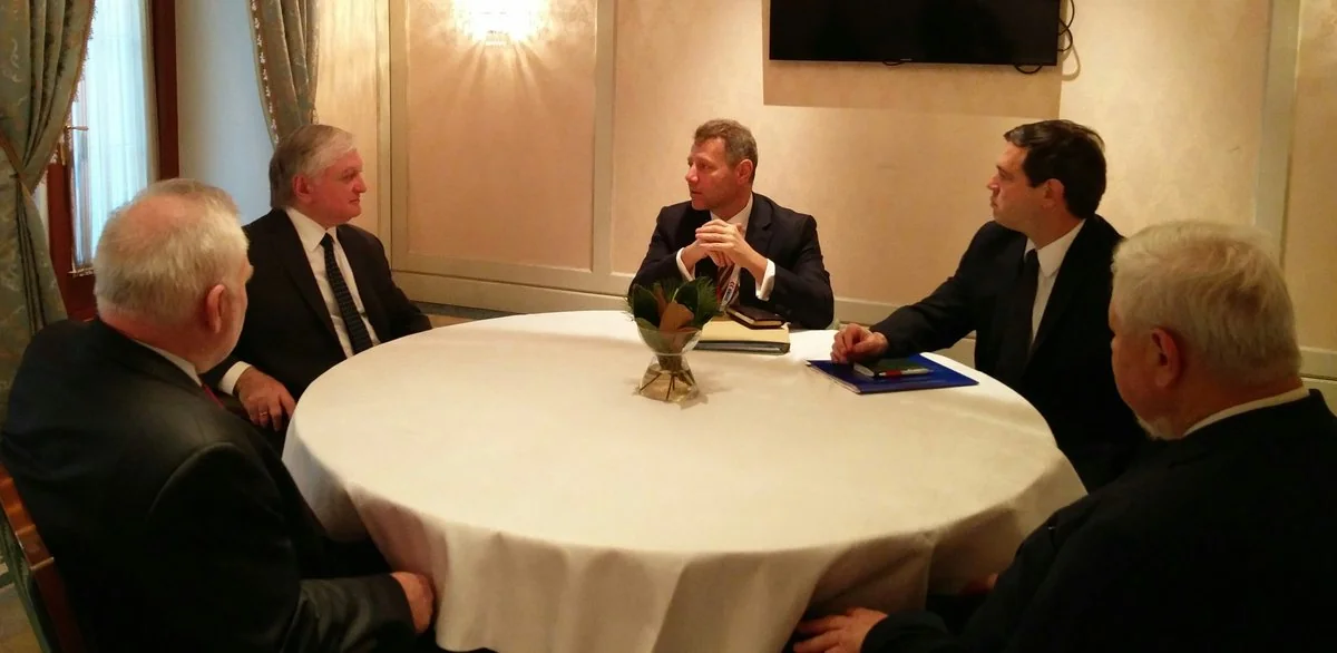 Armenian foreign minister meets with OSCE MG co-Chairs - PHOTO